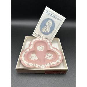 Vintage Wedgwood Pink Club shaped Jasperware Trinket Dish/Pin Tray 1970’s